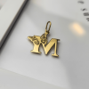 Złota zawieszka literka M z motylem - pr.585