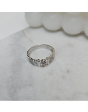 Srebrny pierścionek z cyrkonią - pr. 925
